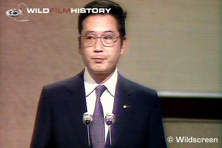 Kazuo Okada presents awards