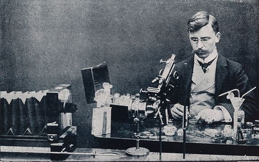 Francis Martin Duncan with the Micro-Bioscope