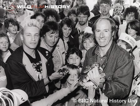 Chris Packham (left) and Terry Nutkins (right) presenting The Really Wild Show